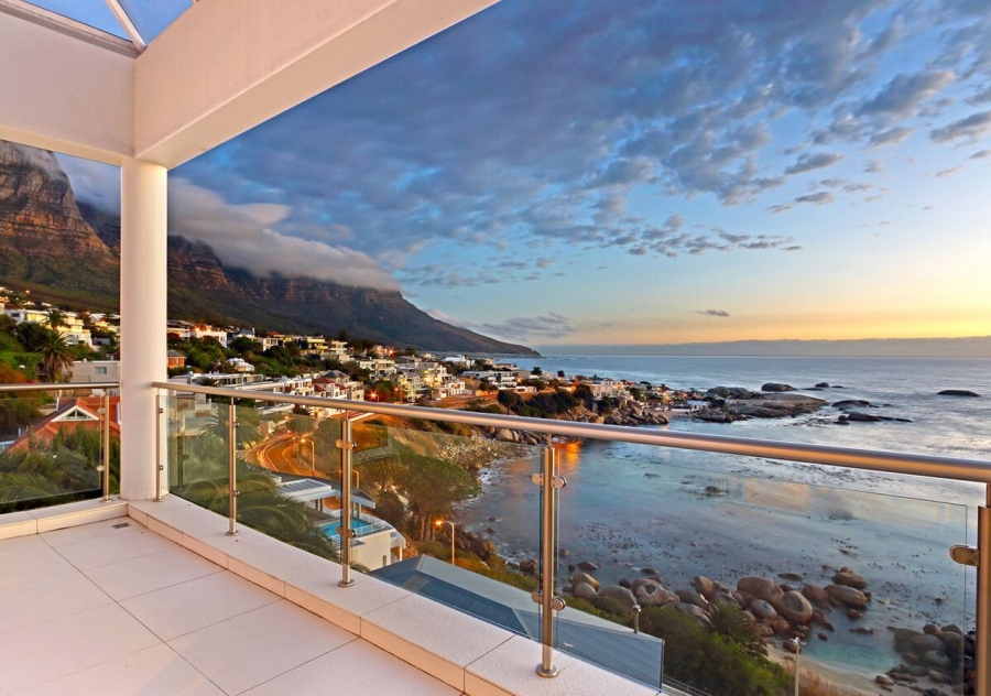 To Let 5 Bedroom Property for Rent in Camps Bay Western Cape